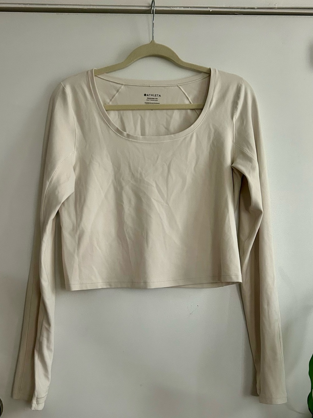 Athleta Cream Scoop-Neck Long Sleeve Crop Top